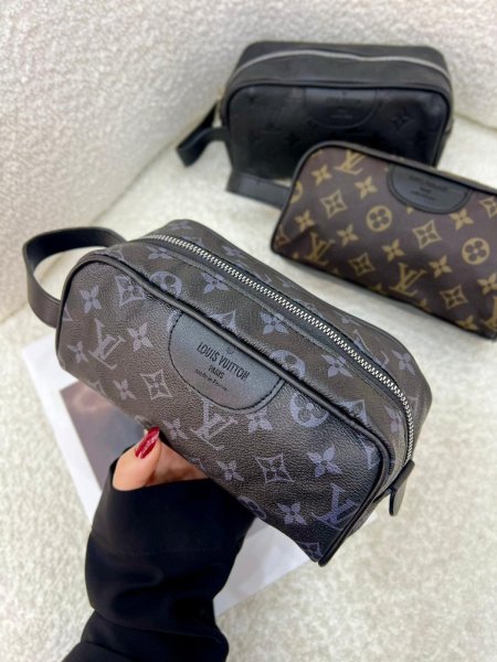 شنطة يد LV كوالتي ماستر